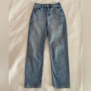 American Eagle mom straight jeans size 00 short